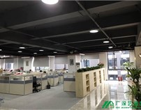 深圳坂田办公室装修设计案例-云里萬礼国际-广深艺建设