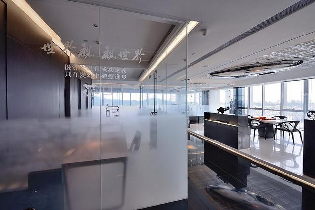 办公室室内装饰搭配如何提升企业的整体形象.jpg
